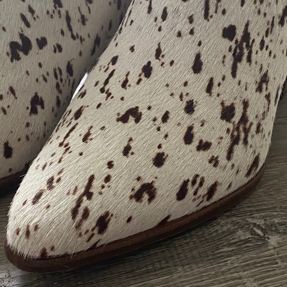 Lucky Brand | Radah Cowhair Western Ankle Boot - Picture 6 of 10